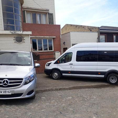 Hostal Oro Fueguino Punta Arenas Buitenkant foto