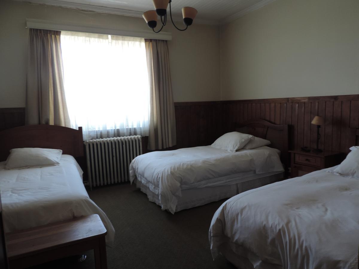 Hostal Oro Fueguino Punta Arenas Buitenkant foto