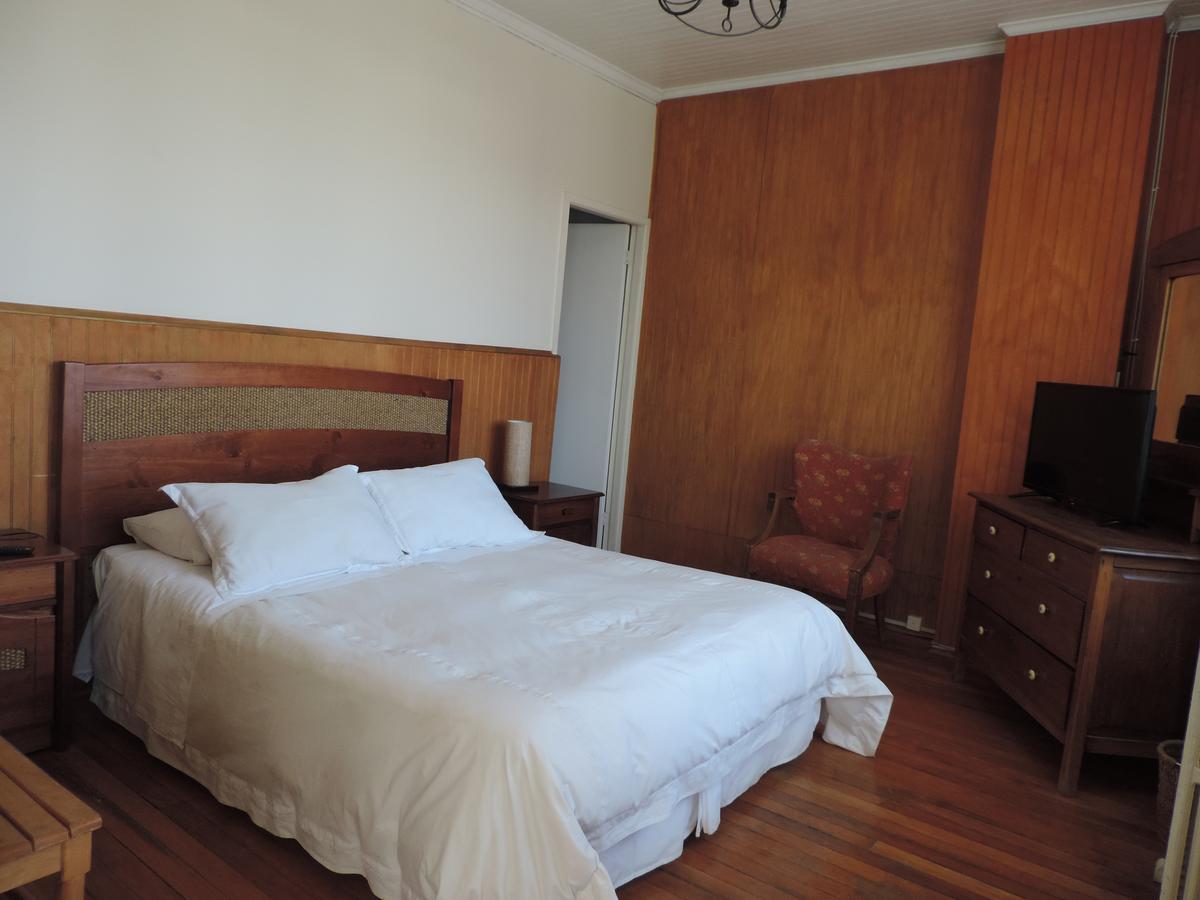 Hostal Oro Fueguino Punta Arenas Buitenkant foto