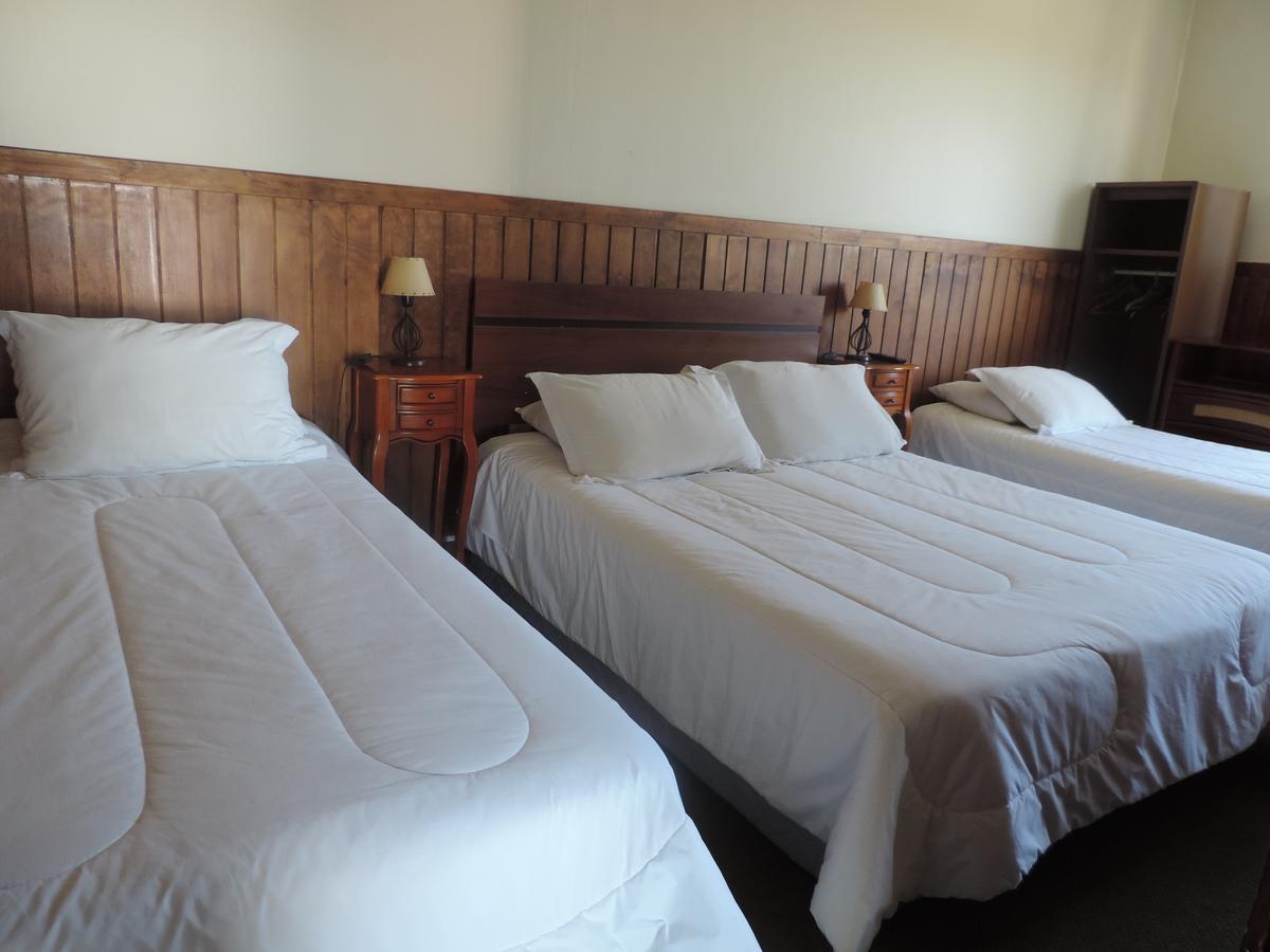 Hostal Oro Fueguino Punta Arenas Buitenkant foto
