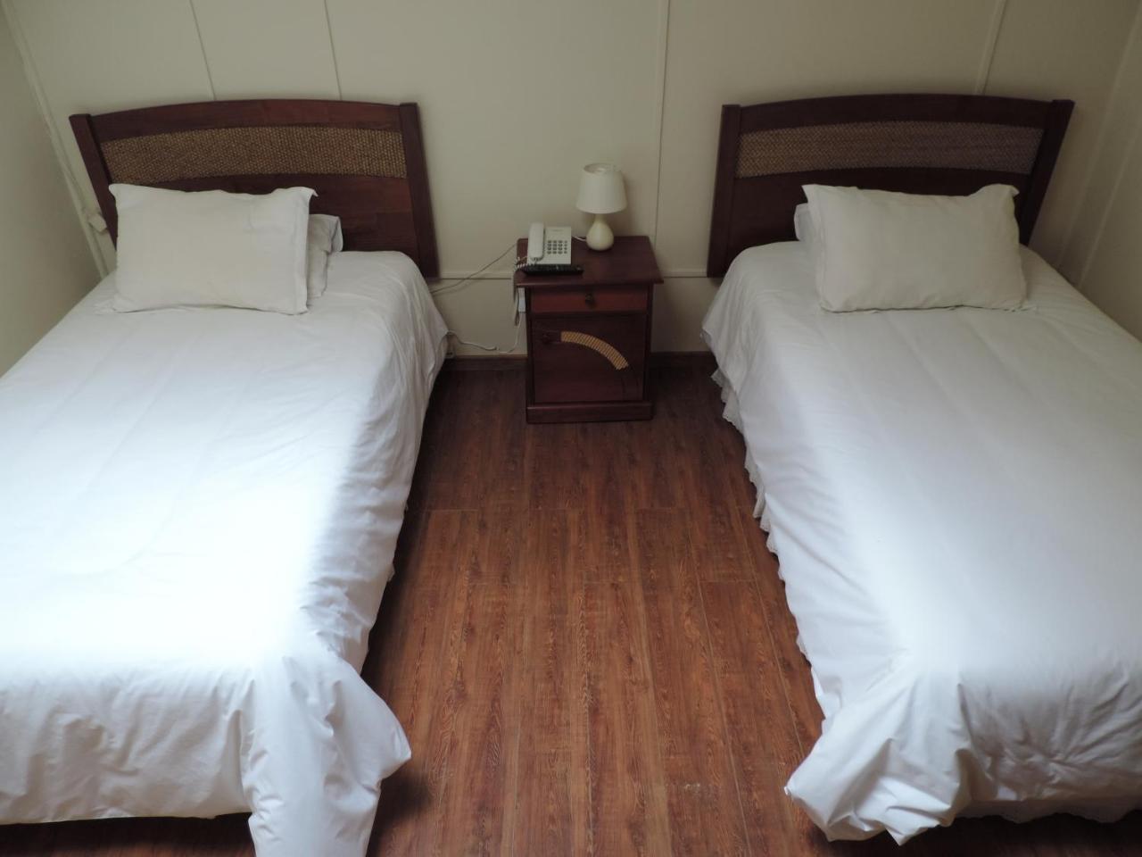 Hostal Oro Fueguino Punta Arenas Buitenkant foto