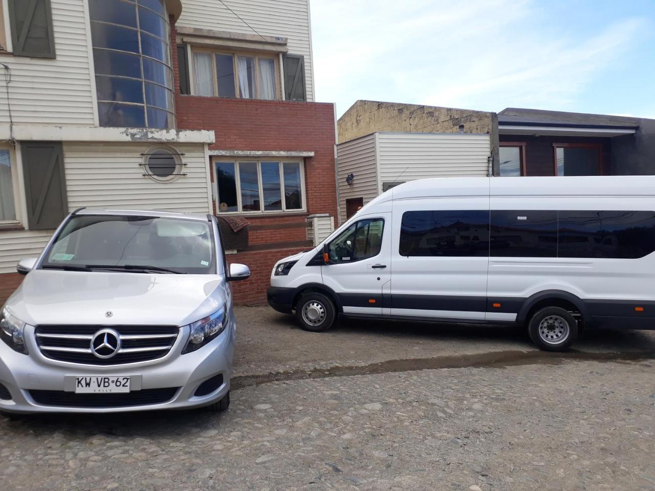 Hostal Oro Fueguino Punta Arenas Buitenkant foto